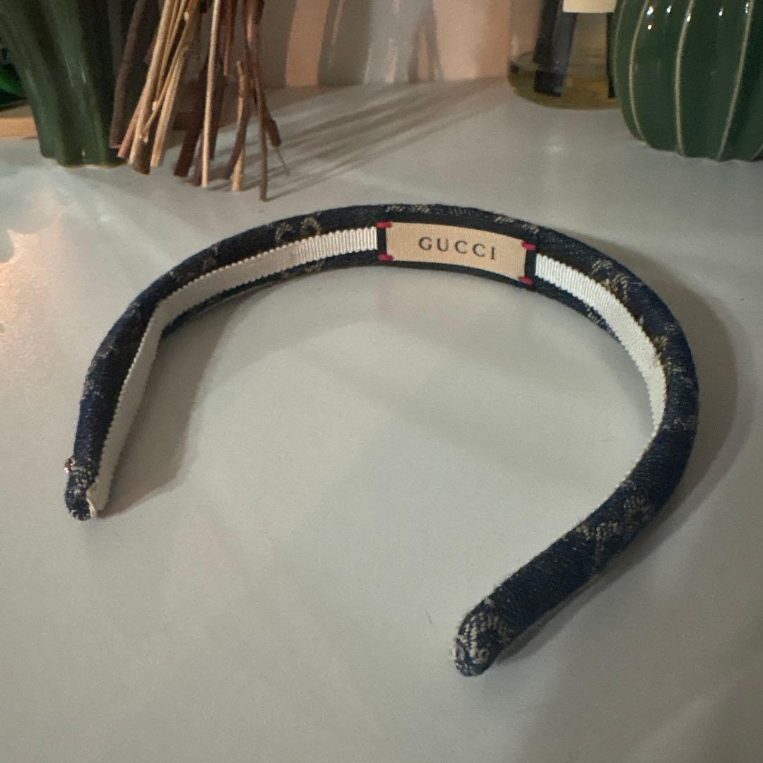 GUCCI デニム ヘアバンド ロゴ入り - メルカリ