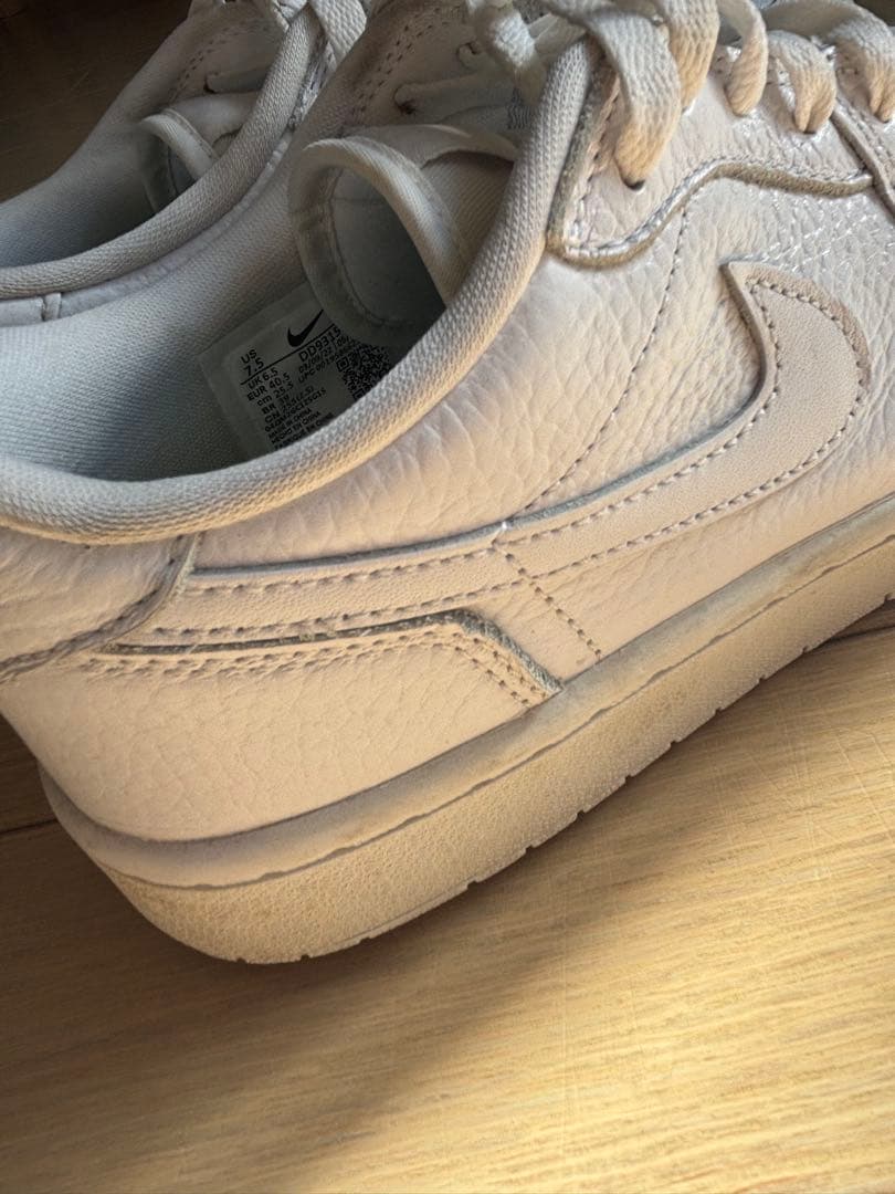 エアジョーダン ホワイト Golf 25.5cm