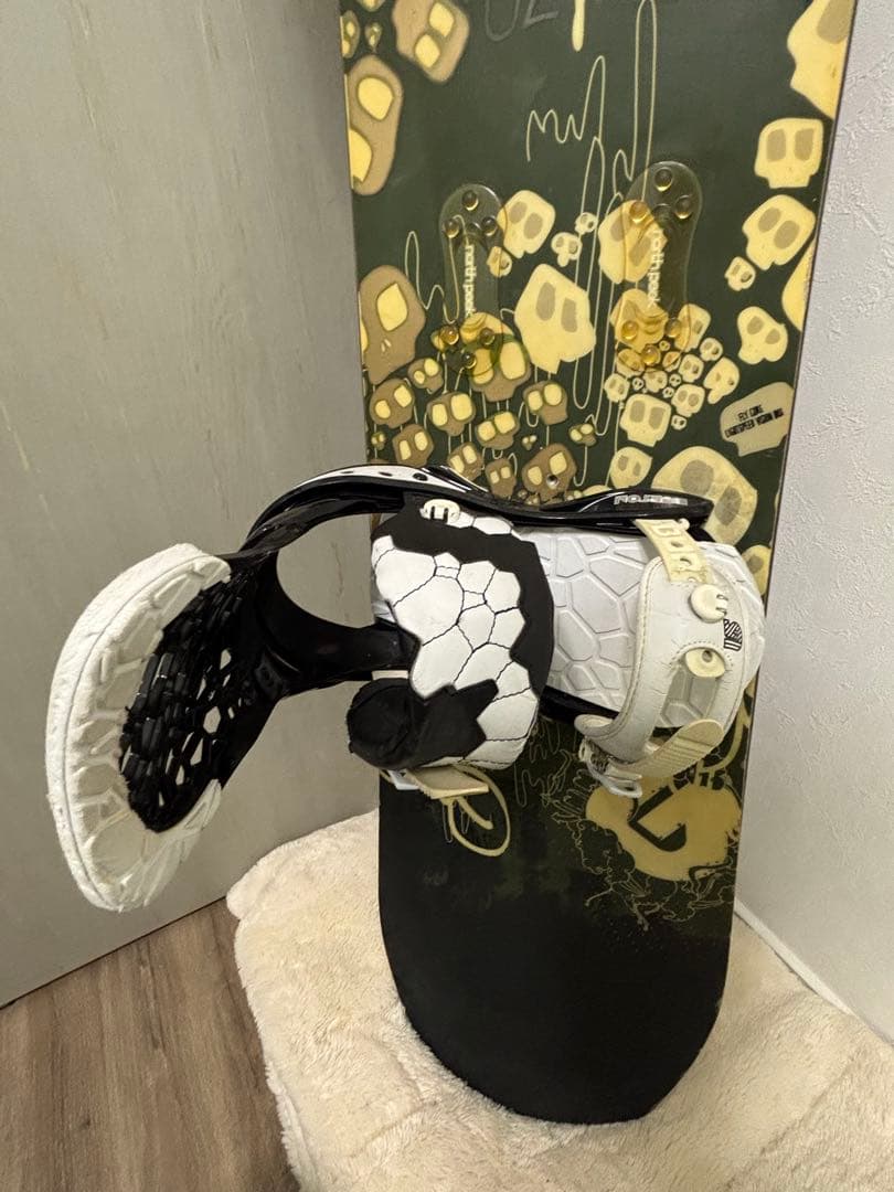 Burton Blunt Primo スノーボード triad ビンディング - メルカリ