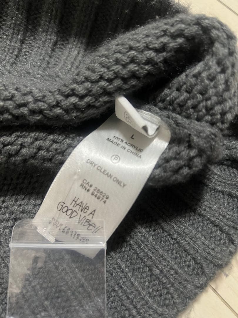 Stussy グレー シャギーカーディガン 最 安値 価格