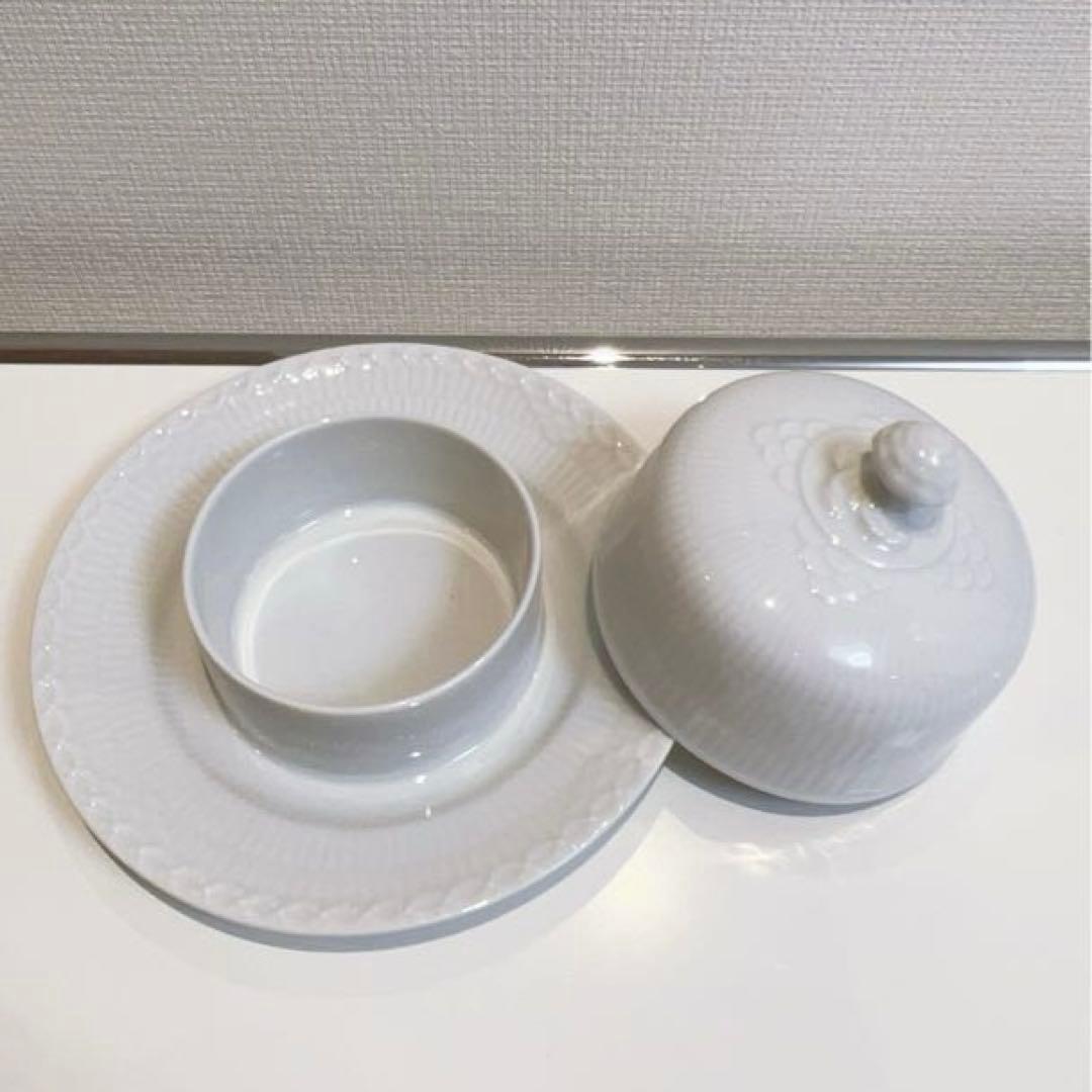 貴重◼️ロイヤルコペンハーゲン ホワイトフルーテッド バターボックス