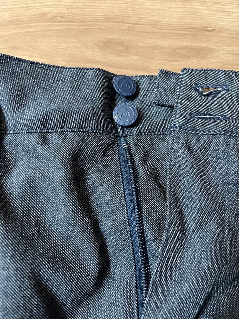 【美品】Burton スノーボードウェア　上下セット（O'NEILLベルト付き）