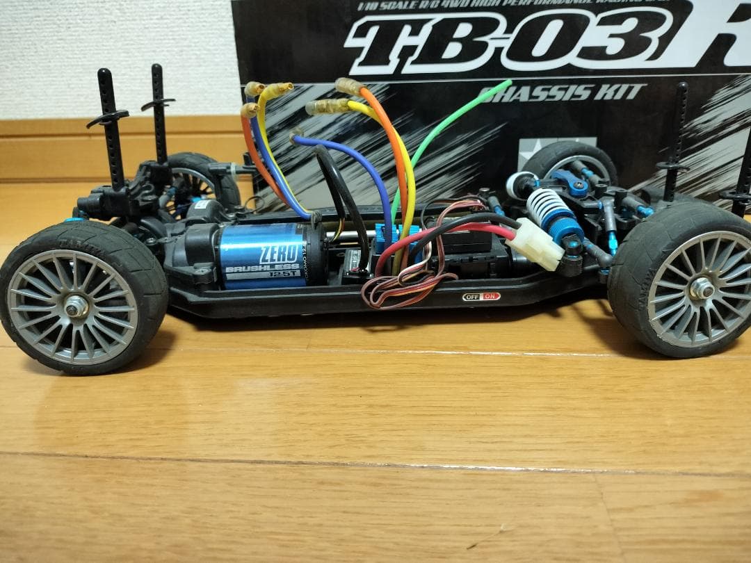 Tamiya TB-03R カローラアクシオボディ 12.5Tブラシレス - メルカリ