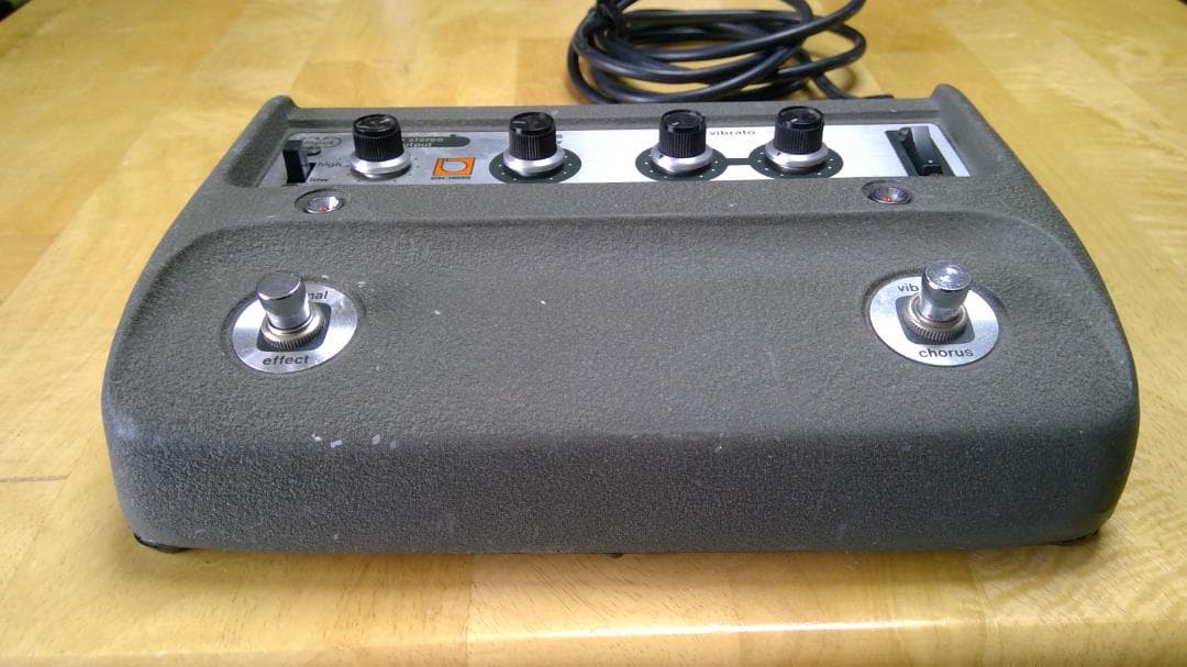 ボス CE-1 Chorus Ensemble　1980年　ビンテージエフェクタ