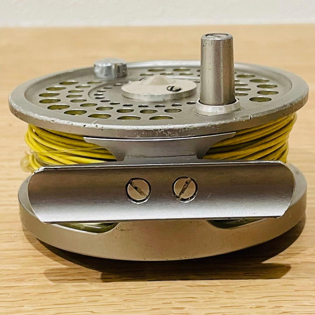 DAIWA ダイワ Alltmor アルトモア S300 フライリール ケース付 - メルカリ