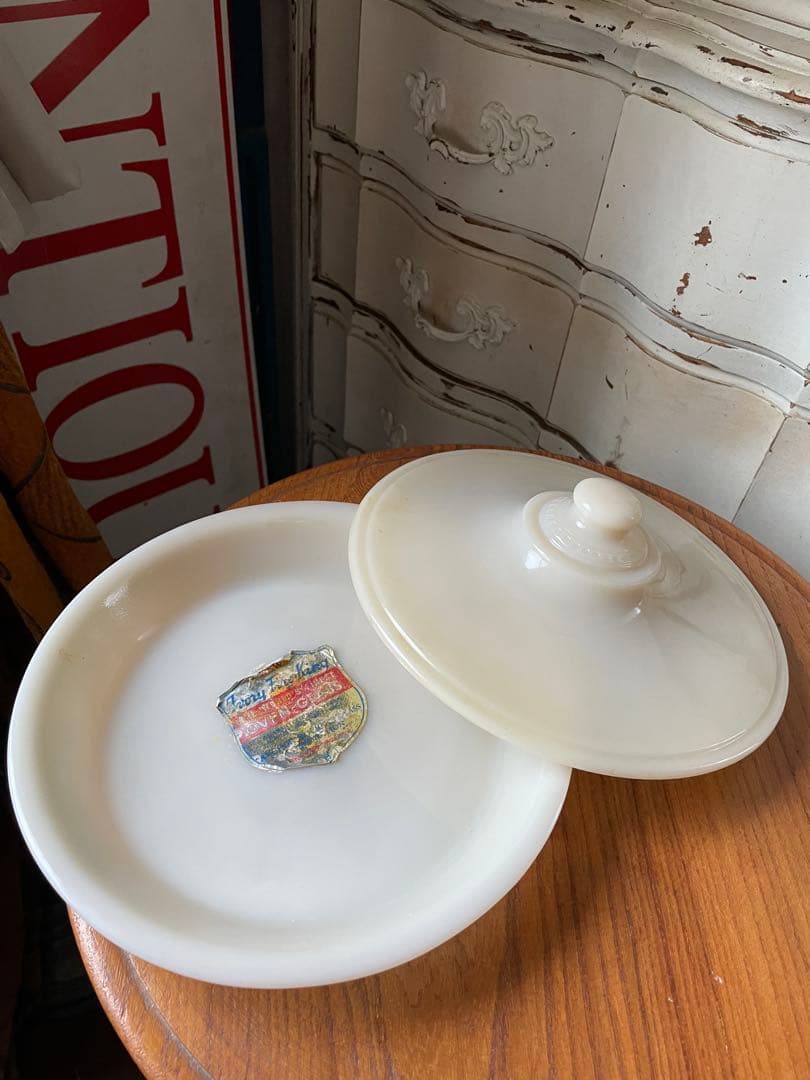 ファイヤーキング　パイ　プレート　キャセロール　アイボリー　テーブルサーバー美品