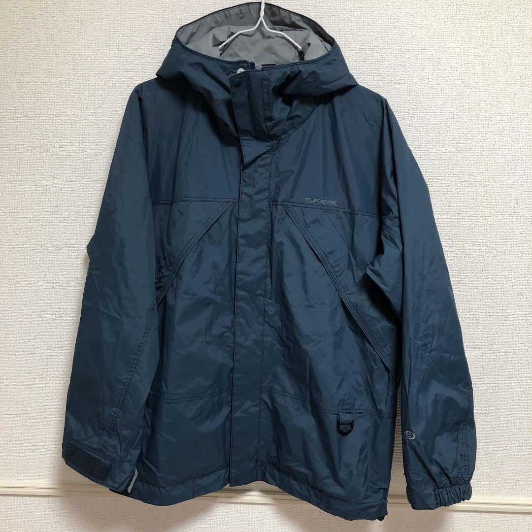 ゴールドウィンクリフエッジ　スキーウェア　レディス上