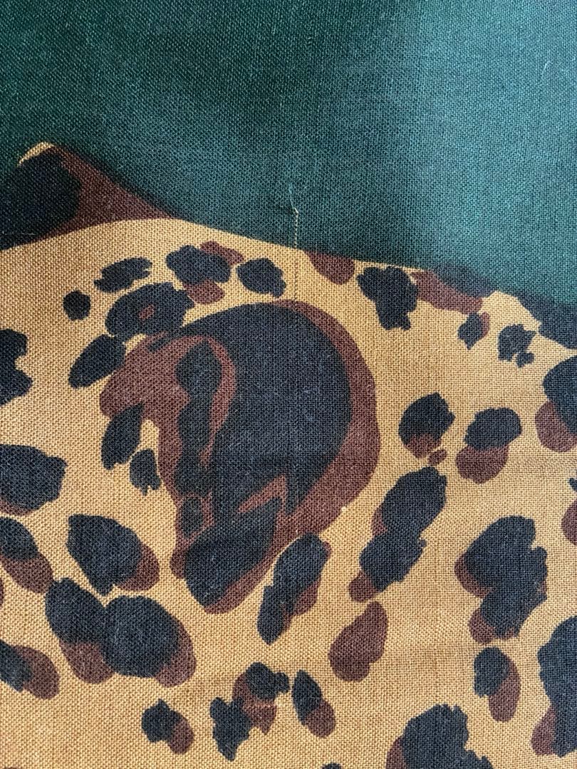 Yves Saint Laurent ヒョウ柄 レオパード柄 大判ストール