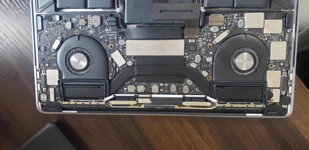 Macbook Pro ジュンク堂