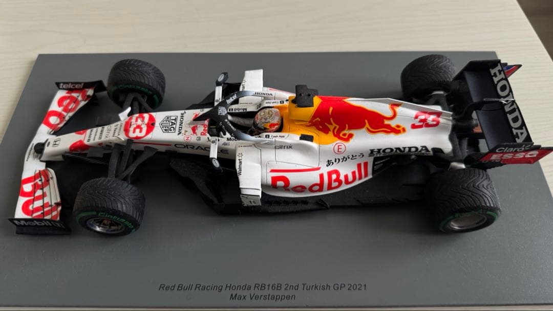 F1 スパーク レッドブル 1/18 トルコGp2021 ありがとうホンダ号 - メルカリ