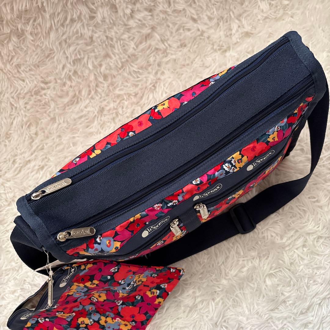 LeSportsac ショルダーバッグ ポーチ付き