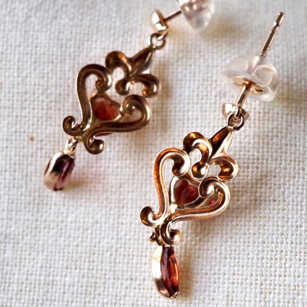 k18｜ガーネットピアス｜ハートシェイプ｜ハート型