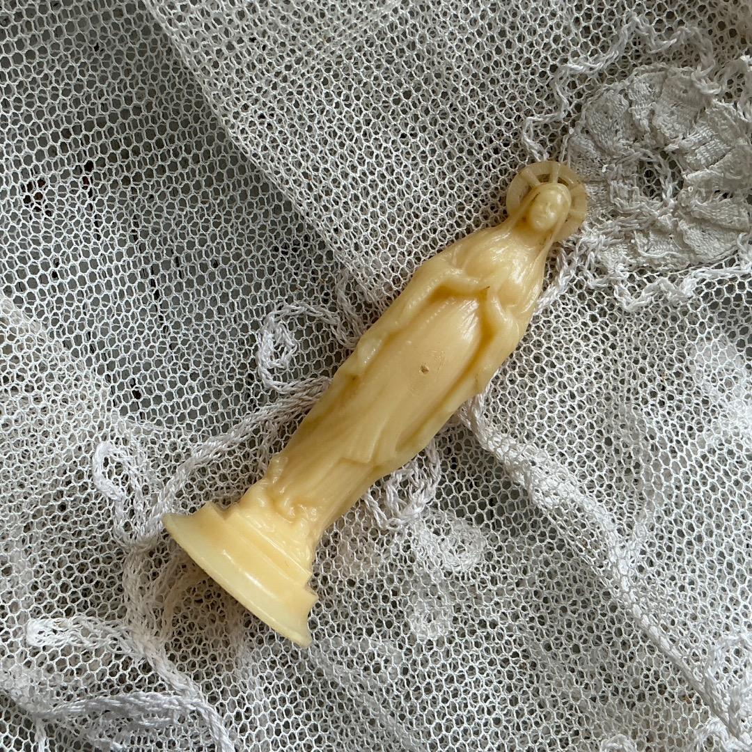 フランスアンティーク　聖母マリア　フレーム　メダイ　十字架　聖テレサ