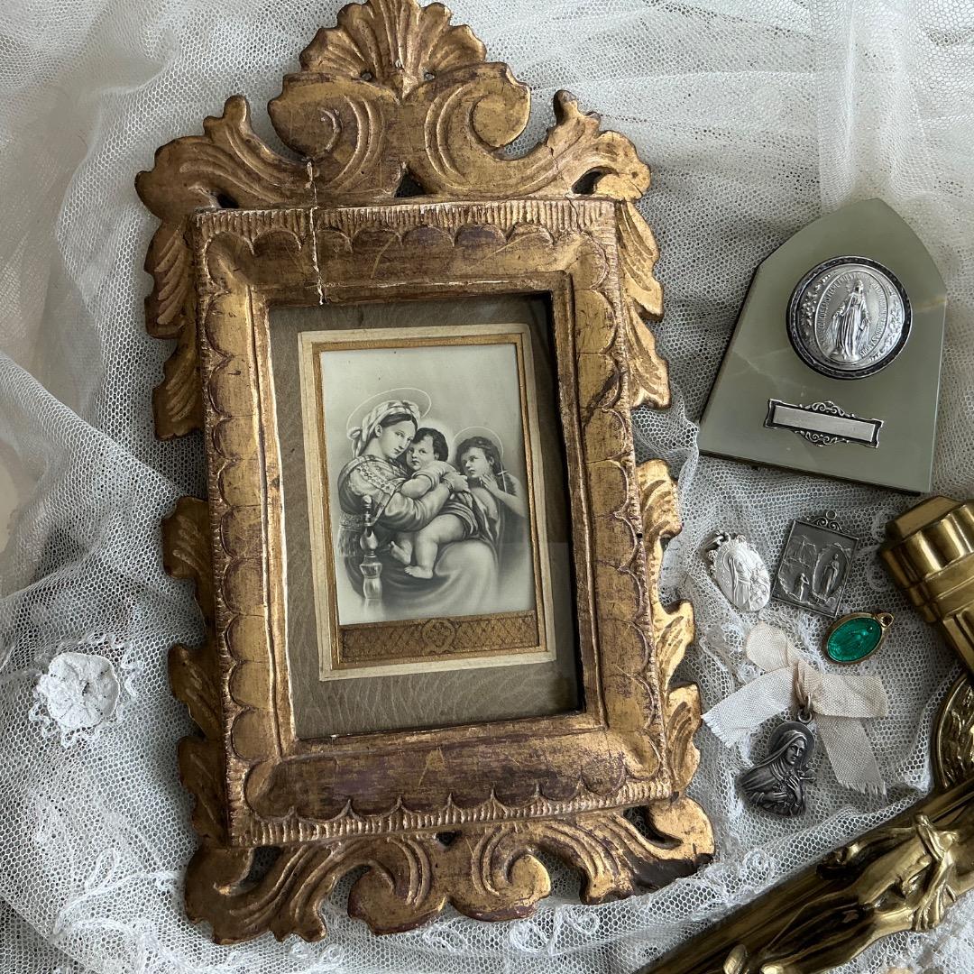 フランスアンティーク　聖母マリア　フレーム　メダイ　十字架　聖テレサ
