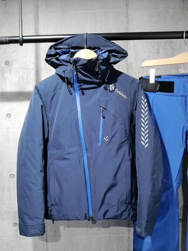 GOLDWIN G-Bliss 4wayストレッチ スキーウェア 上下セット