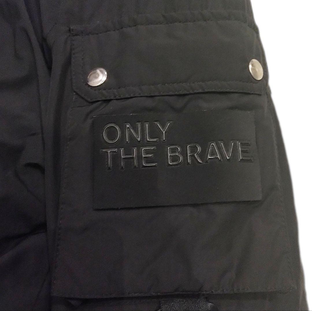 【完売品】DIESEL W-COLBY JACKET　極美品　希少サイズ　極暖