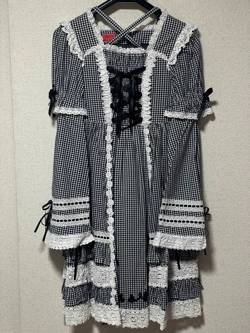 BABY 巻きバラドールワンピース　黒