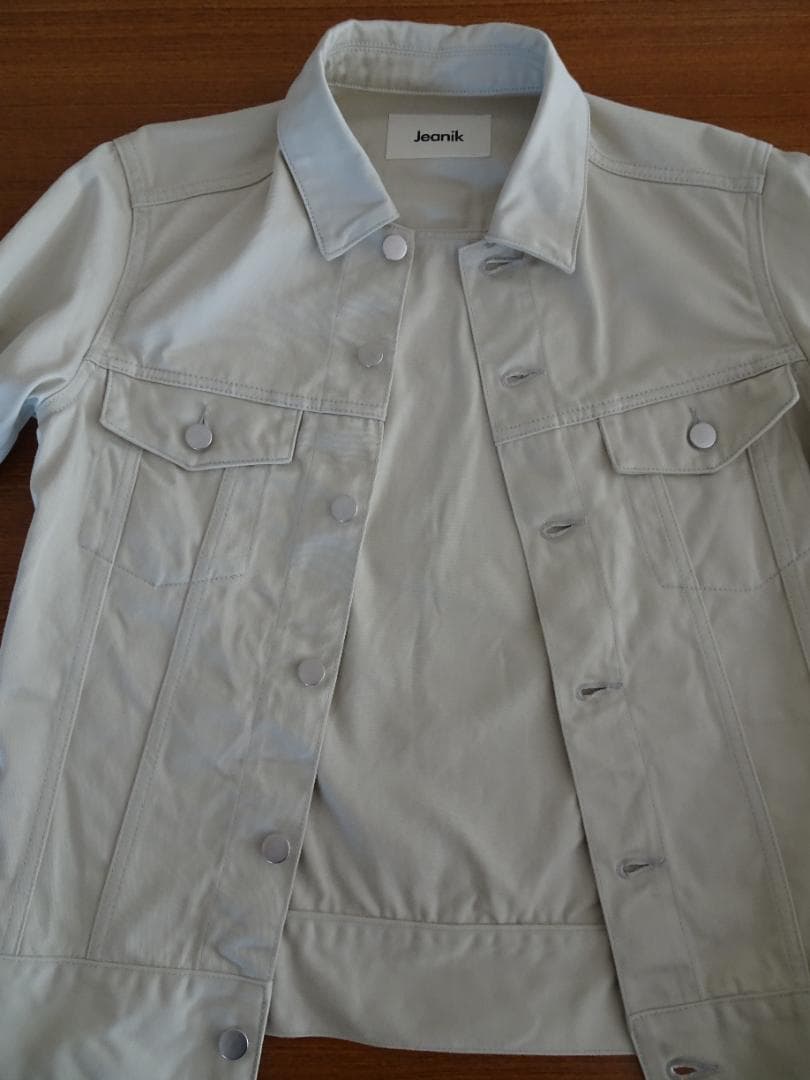 【fmlll651】Jeanik サテン XS ベージュ 3rd Gジャン