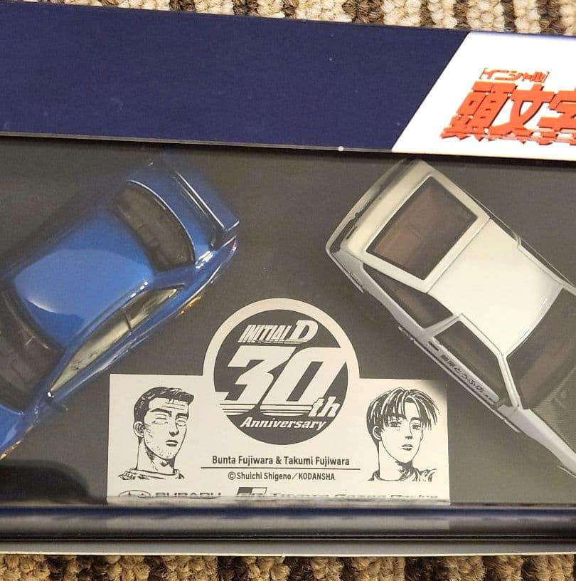【1500台限定・サイン入】頭文字D 30周年 1/64 トレノ&インプレッサ