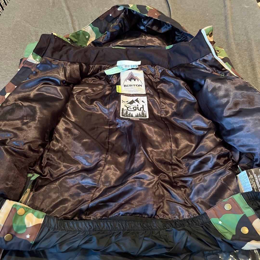 専用ただ今断捨離中Burton X-girlカモフラージュ スノーボードウェア