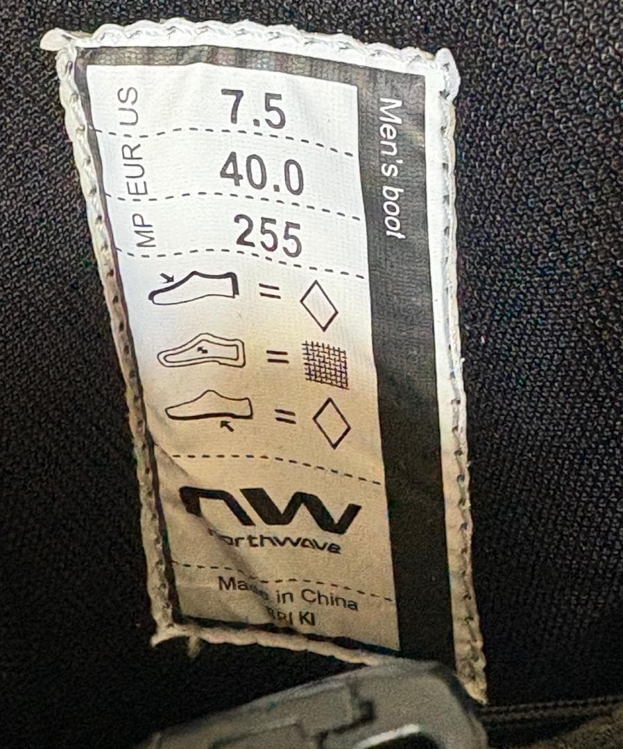 NORTHWAVE 【1回のみ使用】NORTHWAVE EDGE SLD 25.5(ノースウェーブ