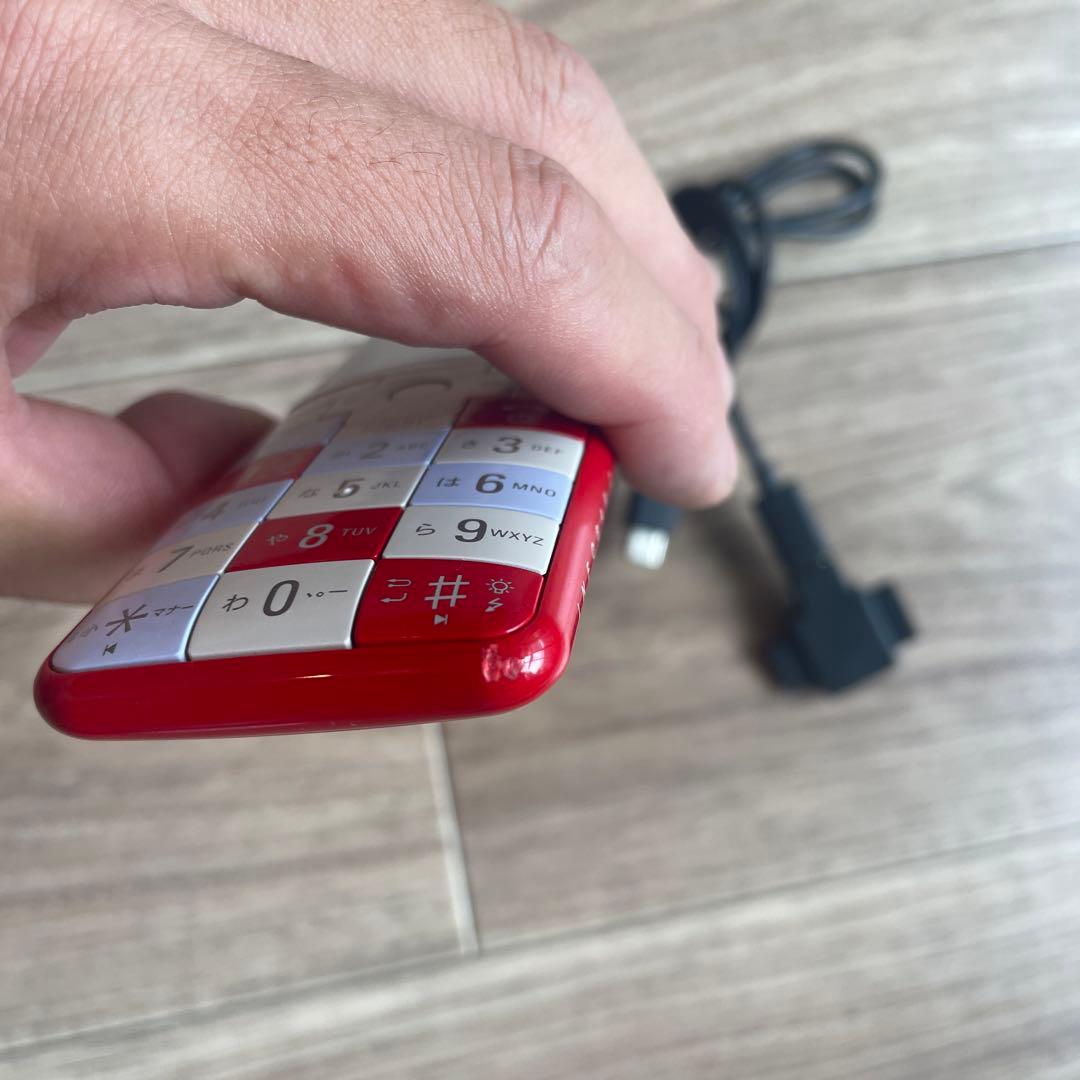 インフォバー2 auガラケー（タイプc充電器付き）INFOBAR 2 - メルカリ