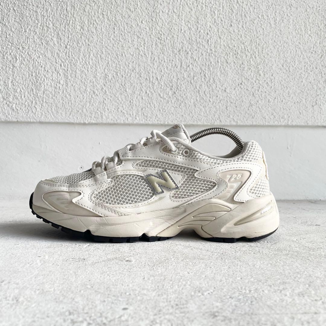 【極美品】New Balance ML725CH 23.5cm ホワイト