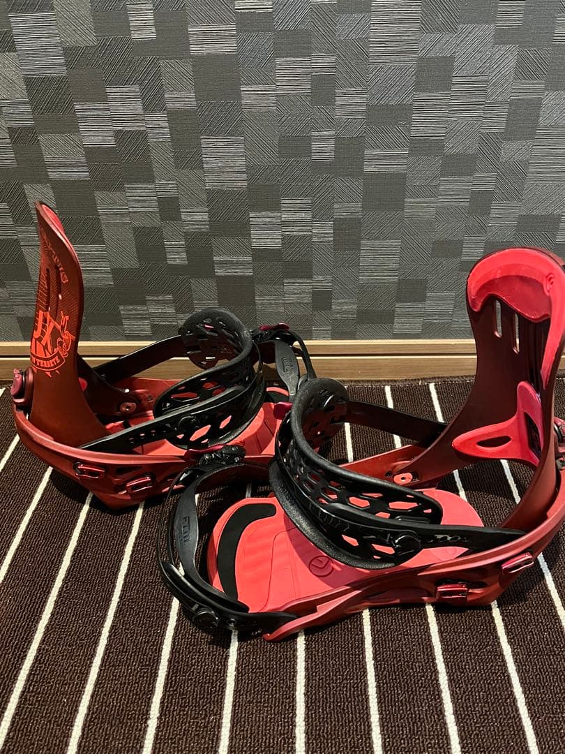 FLUX SFスノーボード ビンディング