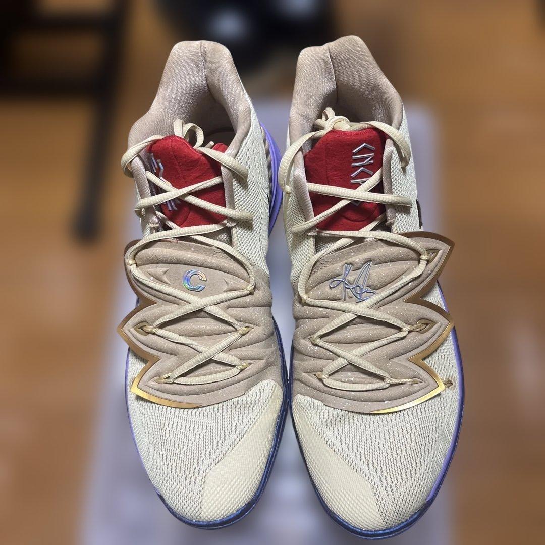 シューズ(男性用) Nike Kyrie 5