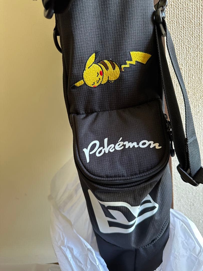 ニューエラ x ポケモン ゴルフ セルフスタンドケース ピカチュウ