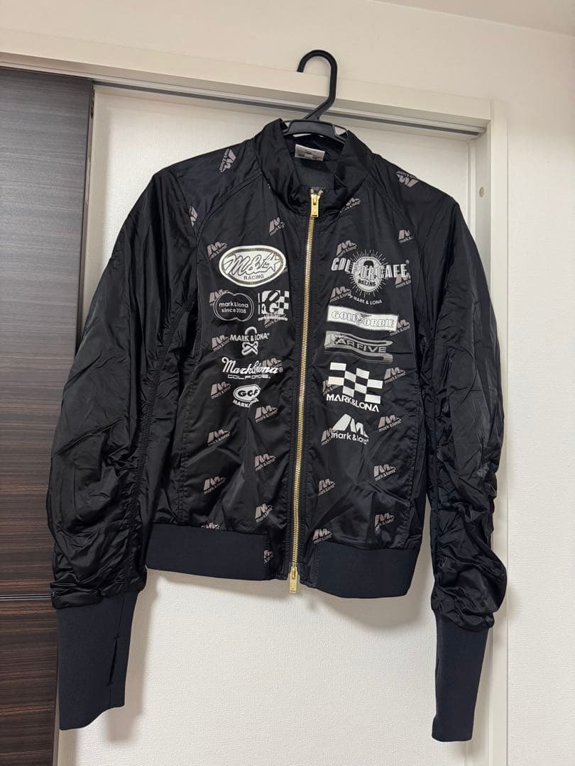 マークアンドロナ