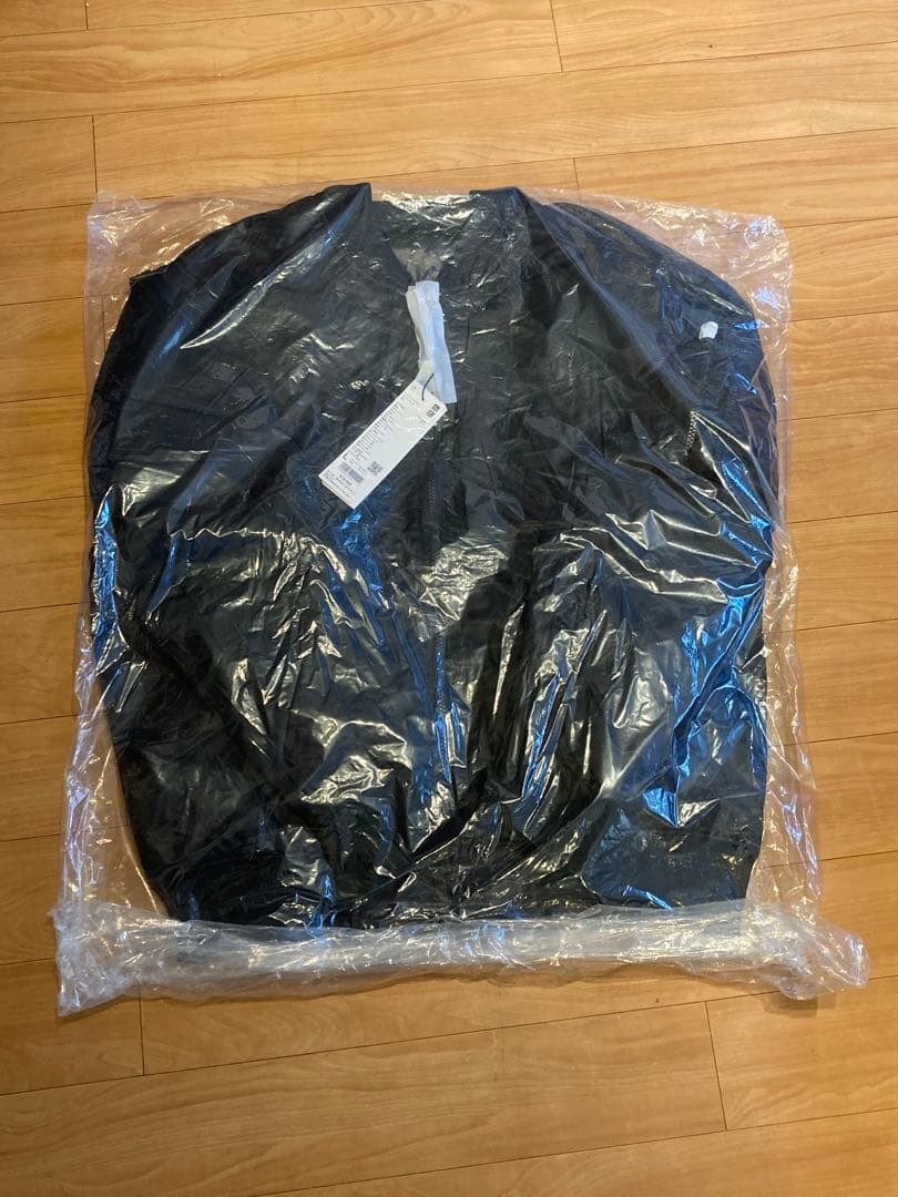 新品 ユニクロ ハイブリッドダウン オーバーサイズ MA-1 ブラック L