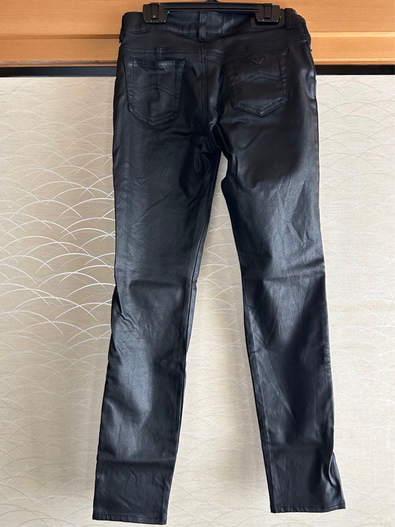 ゆら様 専用 エンポリオ・アルマーニ キッズ レザー風パンツ - メルカリ