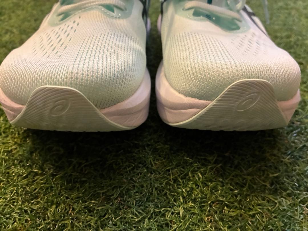 3連休割アシックス MAGIC SPEED 4 26.0cm マジックスピード4