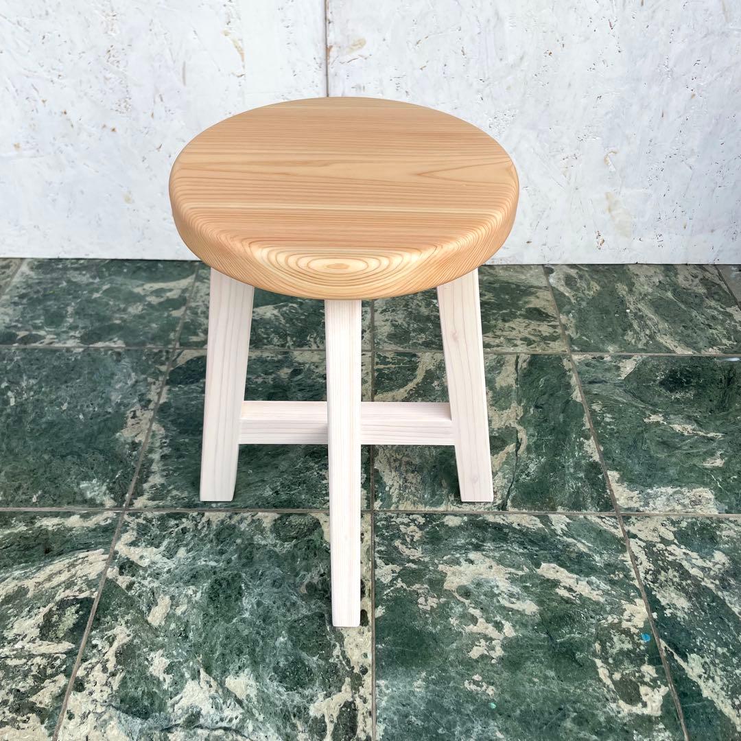 マチルダ　国産ひのき　丸椅子　木製スツール　2脚セット　北欧風