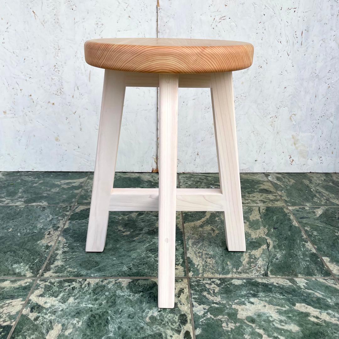 マチルダ　国産ひのき　丸椅子　木製スツール　2脚セット　北欧風