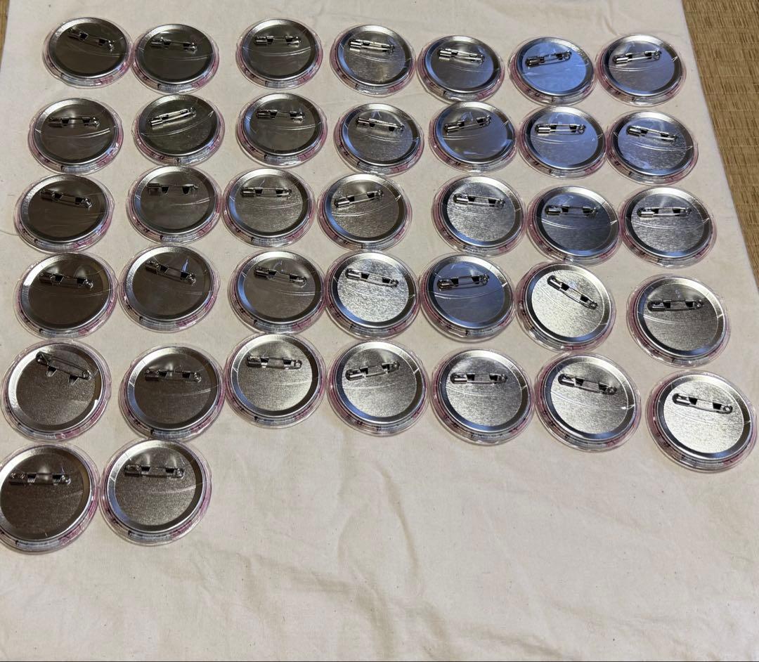 桜内梨子缶バッジ 37個