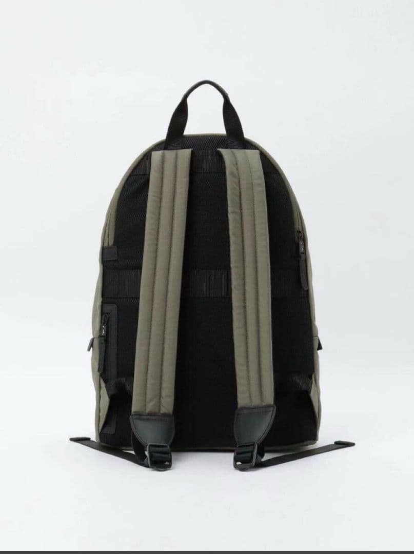 新品【agnes b. 】アニエスベー リュック カーキ バックパック