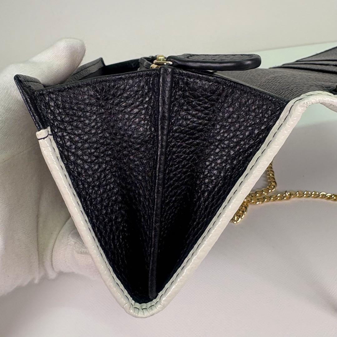 箱付き】 Vivienne Westwood 長財布 チェーンショルダー 黒白