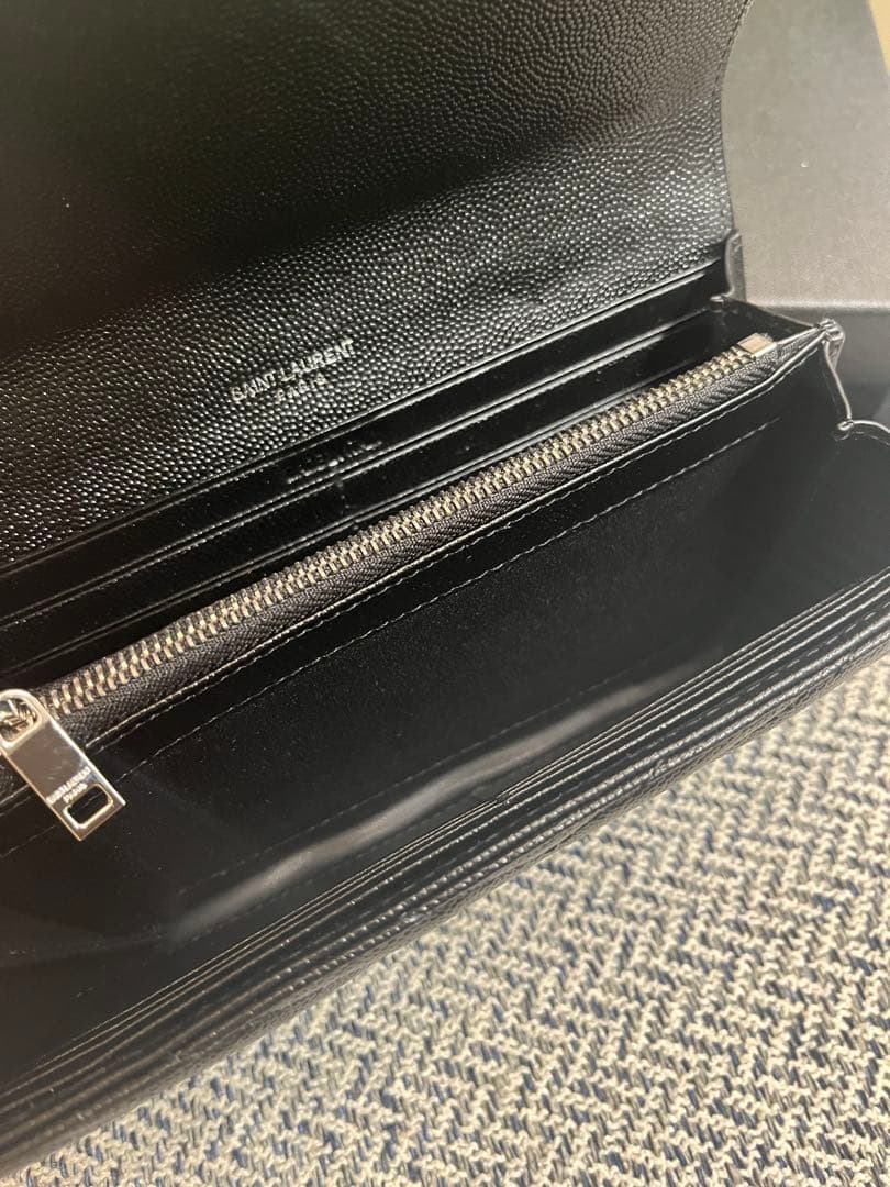 カサンドラ マトラッセ ウォレット長財布