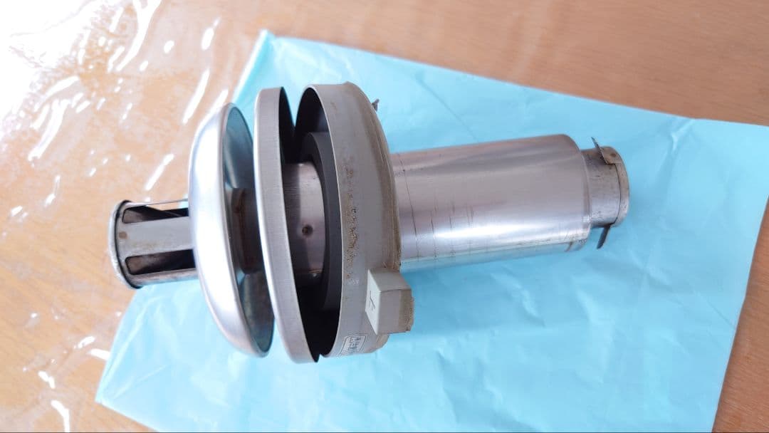 コロナ石油ストーブ　UH-F7017PK FF式輻射+床暖　2017年6月製