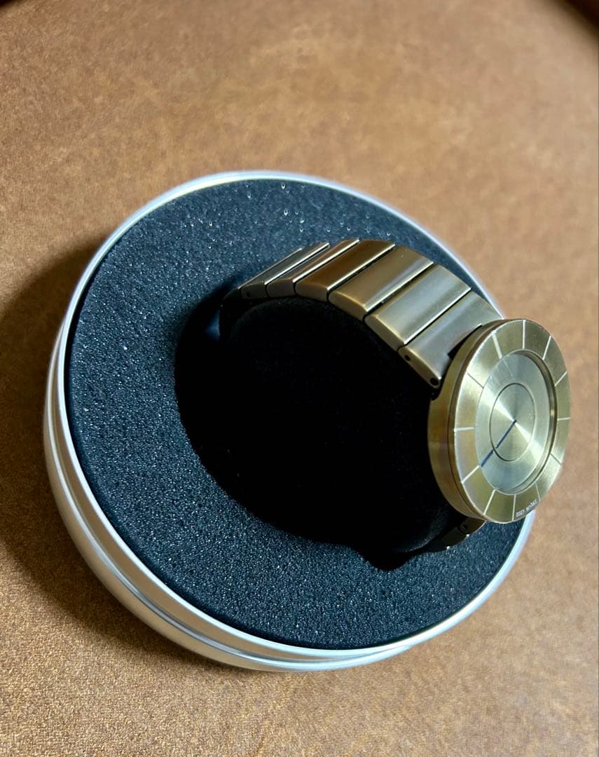 ISSEY MIYAKEイッセイミヤケ】希少 TO ゴールド 腕時計 電池切れ