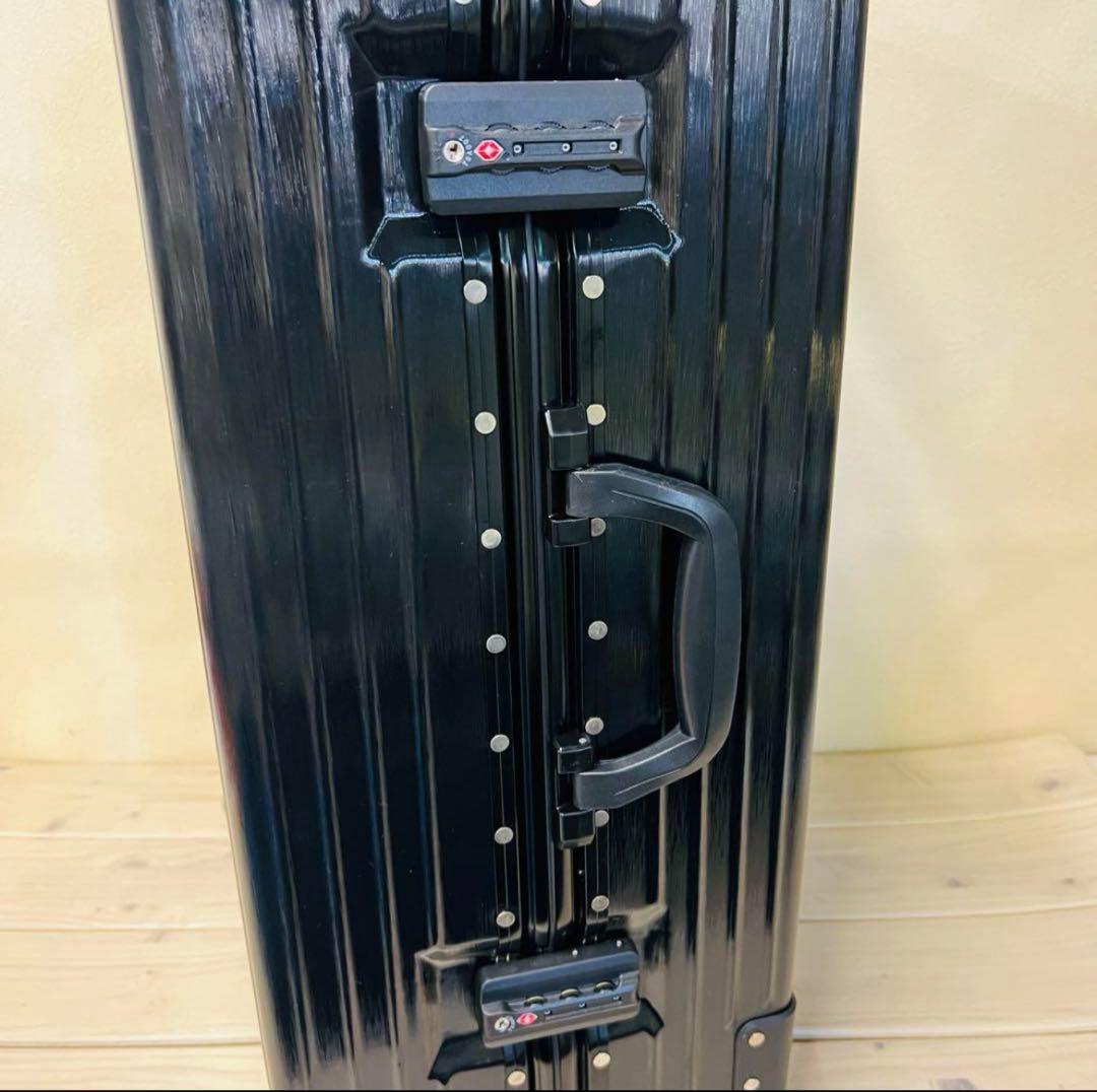 ②TABITORAスーツケース ブラック　Mサイズ 61L