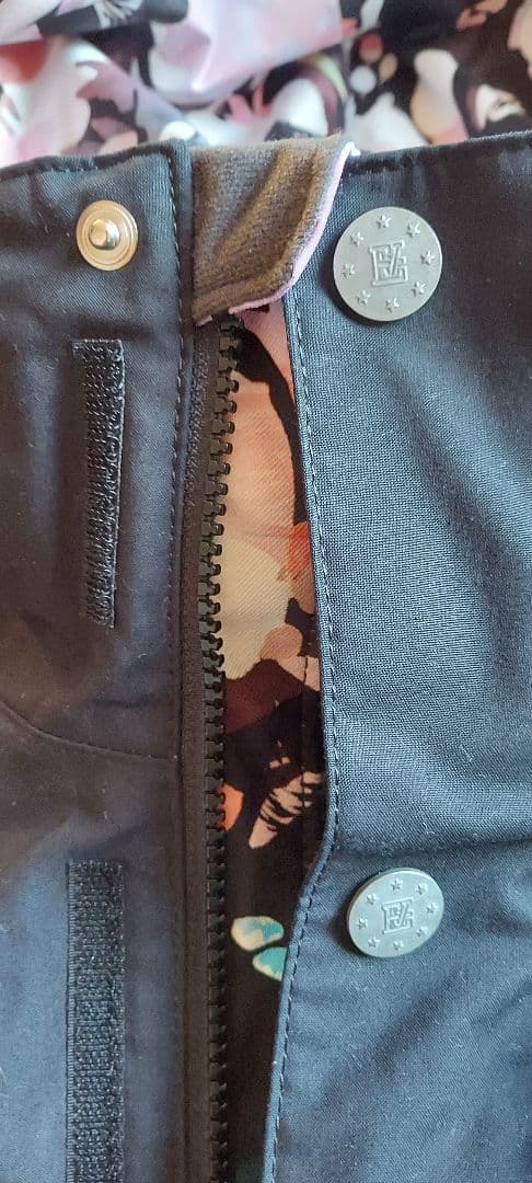 《美品》ESTIVO スノーボードウェアセット