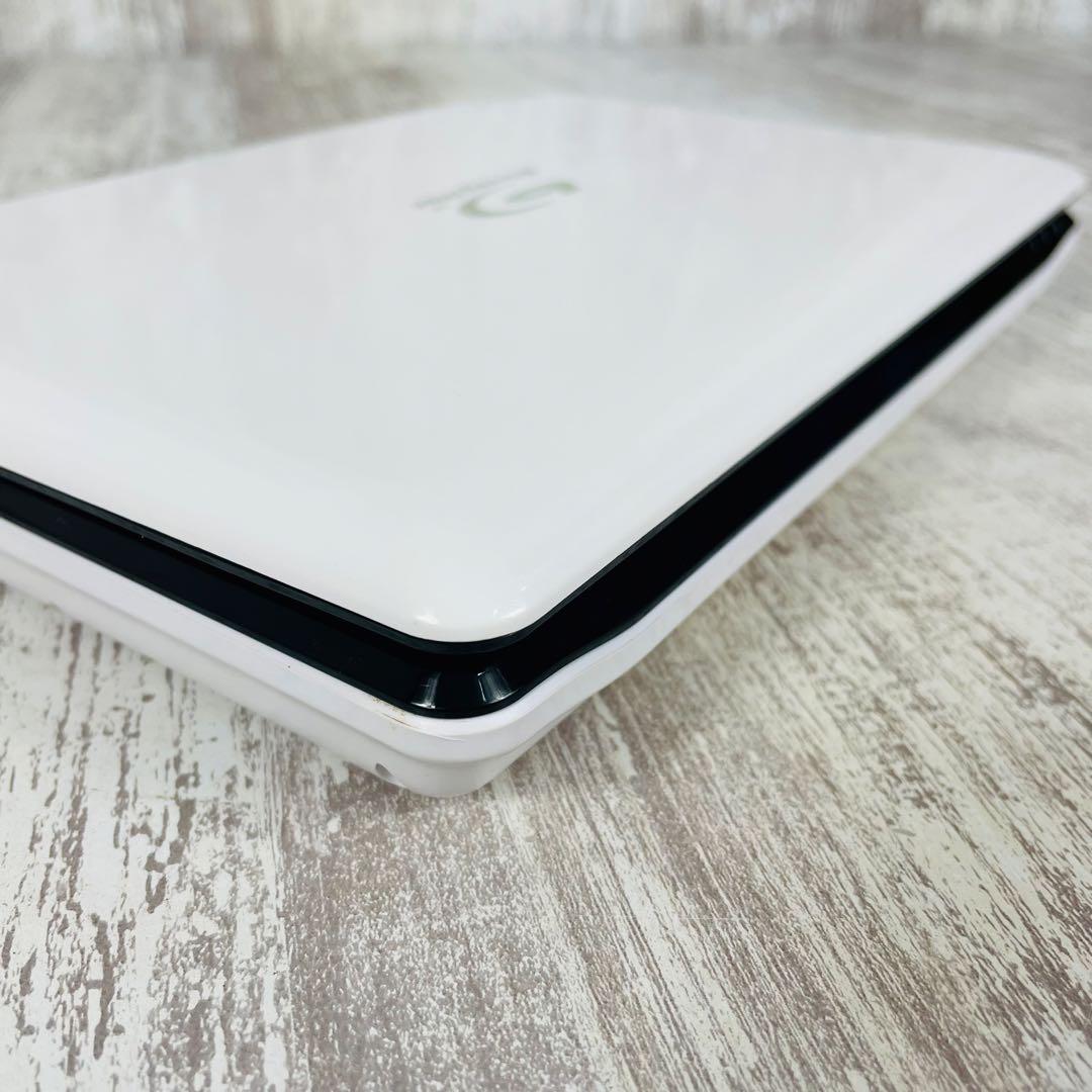 【美品】AVOX ポータブル Blu-ray　ディスクプレーヤー 10インチ