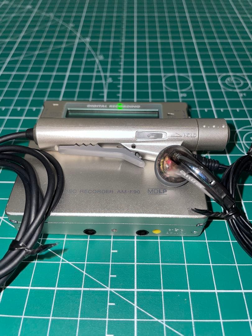 Aiwa ポータブルMDレコーダー AM-F90 MDリモコン RC-F90