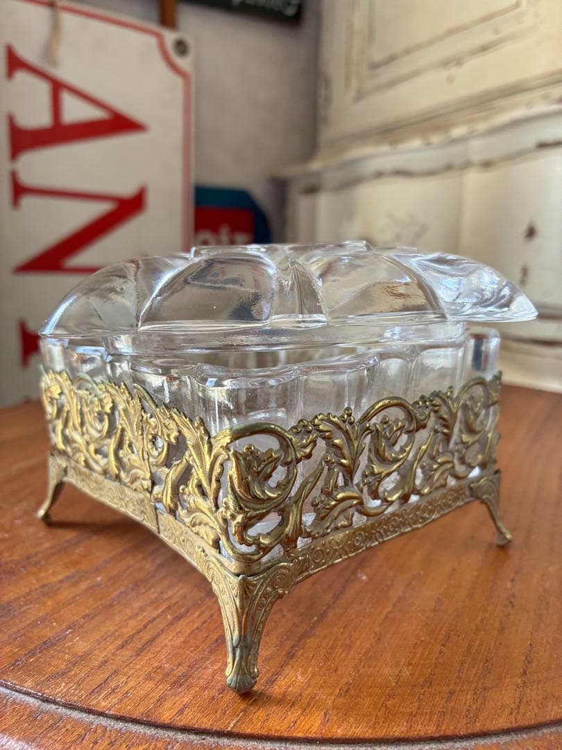フランス　アンティーク　オルモル　ガラス　ジュエリー　ボックス　ゴールド　真鍮