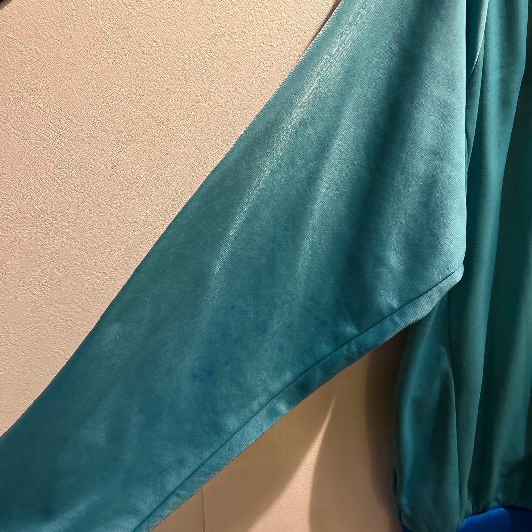 adidas アディダス　00s 人気カラー　刺繍ロゴ　ビッグサイズジャージ古着