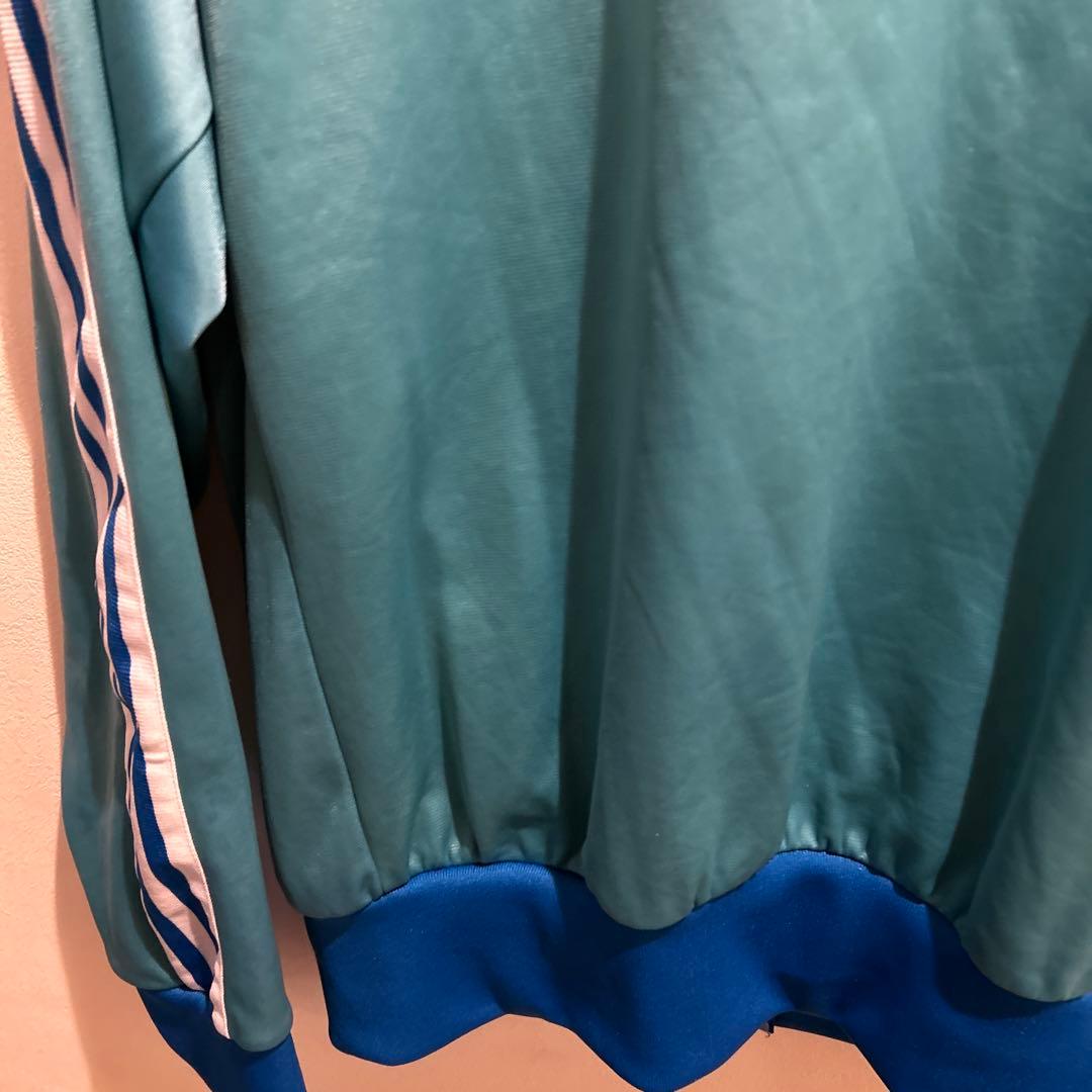 adidas アディダス　00s 人気カラー　刺繍ロゴ　ビッグサイズジャージ古着