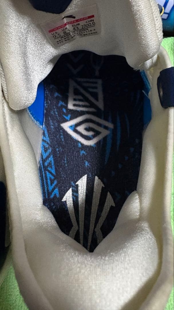 の*中様 ANTA SHOCK WAVE 5 PRO PE KYRIE IRVI